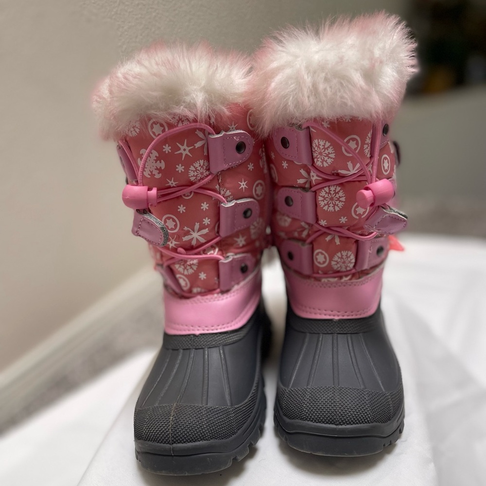 Dreams Pairs Girls/Little Kid Waterproof Snow Boots, size 11 Pink and Gray